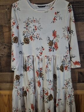 Women's Cream Floral Tiered Midi Dress with Long Sleeves